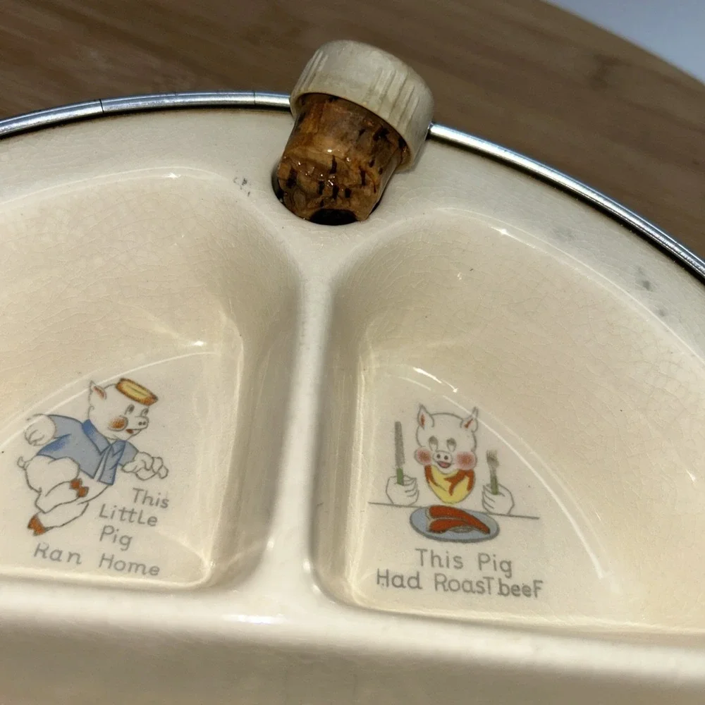 Excello Hot Water Baby Food Warming Dish Divided 3 Little Pigs USA Vintage 1940s